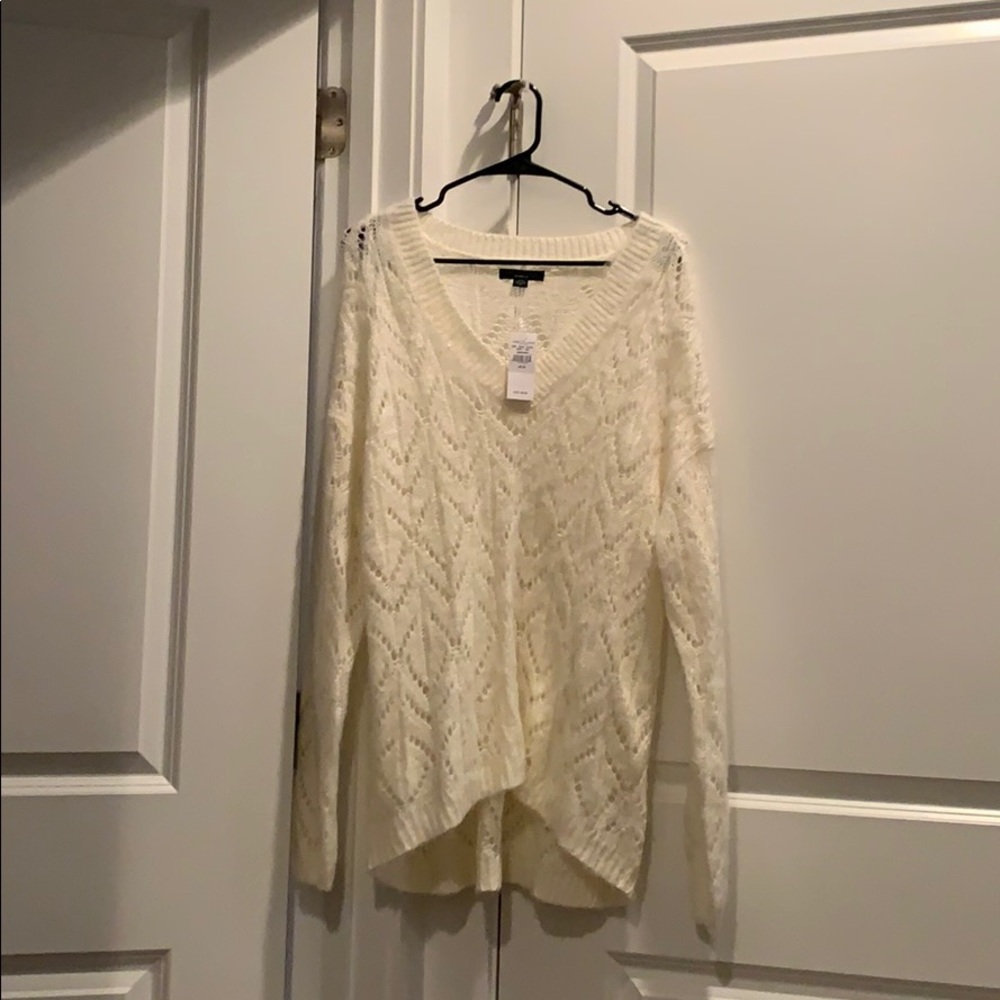 AE outfitters cream jegging fit sweater